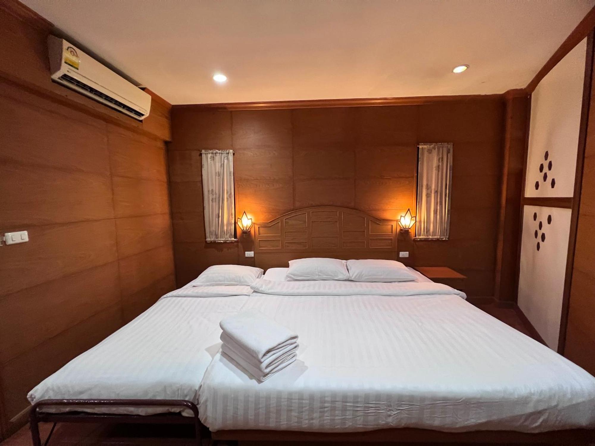 Nanai 2 Residence Patong Phuket Exteriör bild