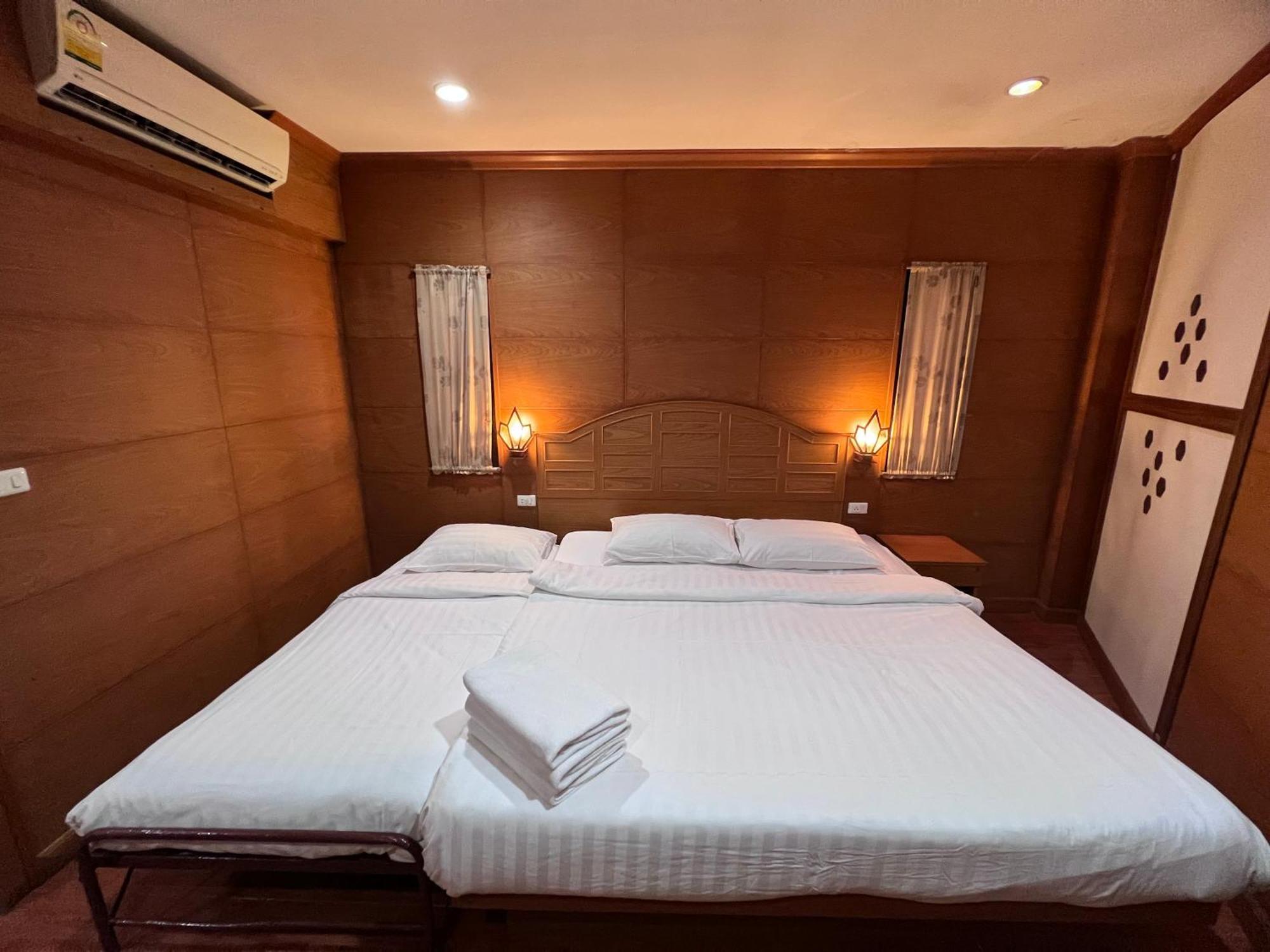 Nanai 2 Residence Patong Phuket Exteriör bild