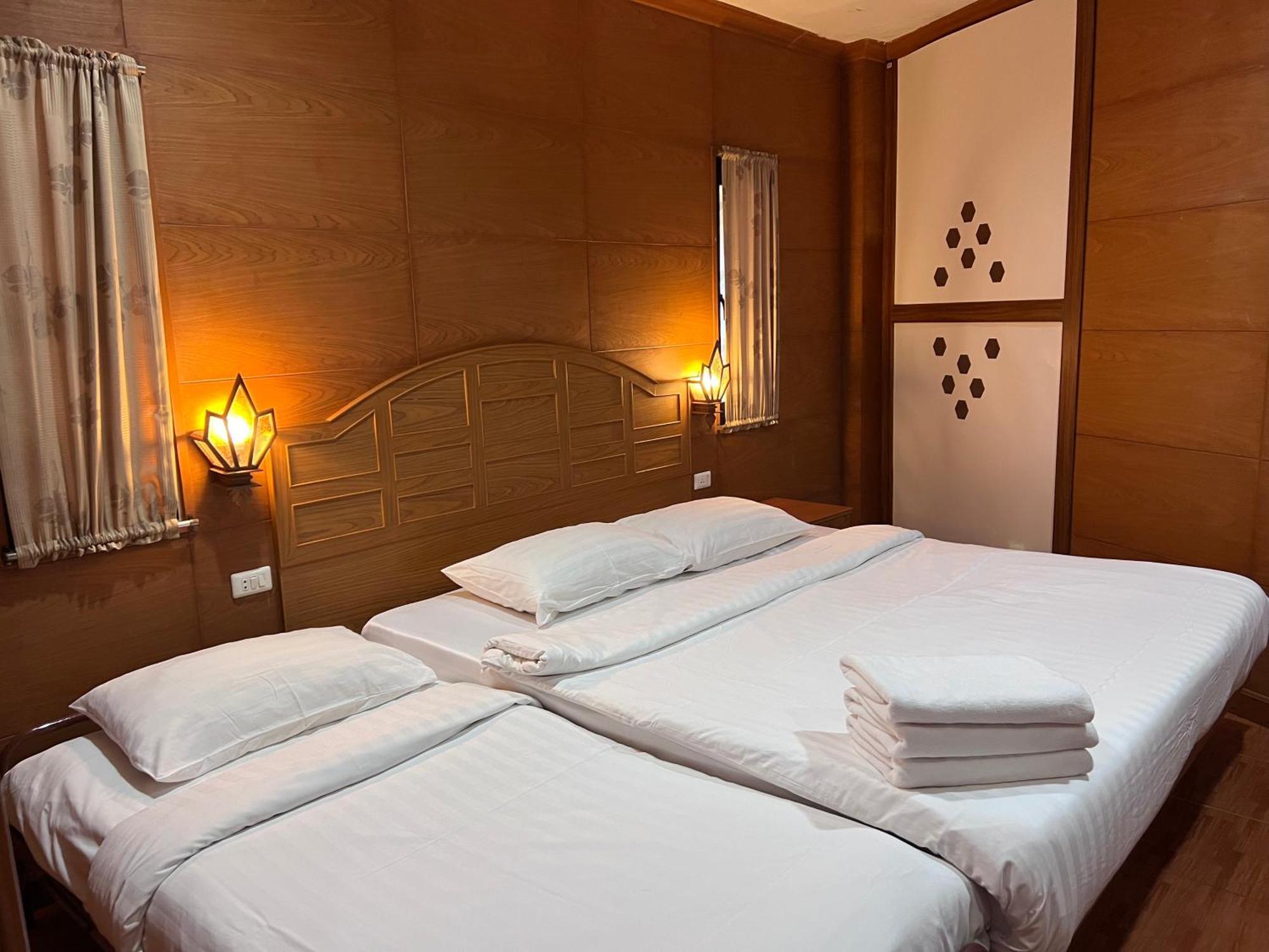 Nanai 2 Residence Patong Phuket Exteriör bild