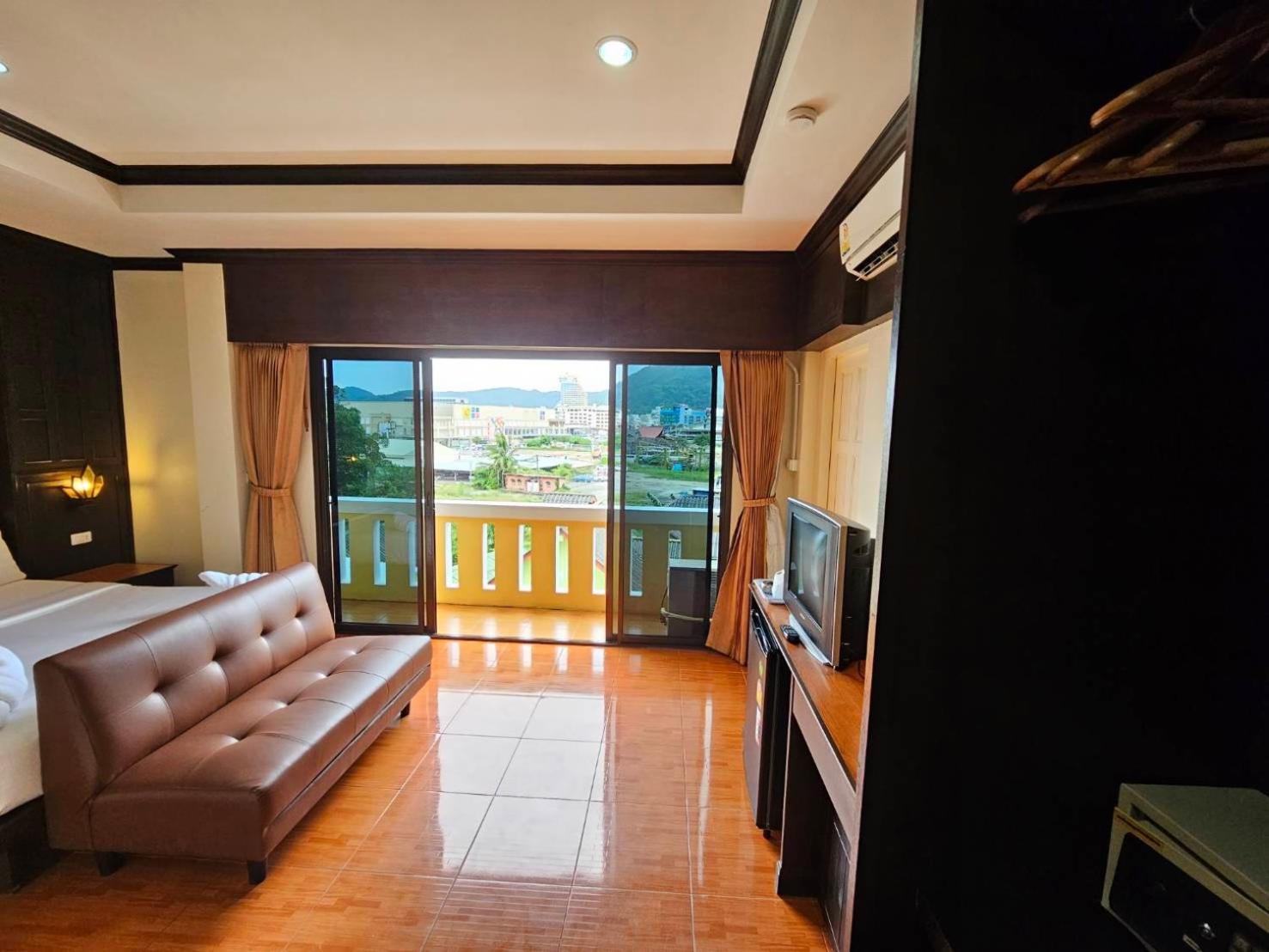 Nanai 2 Residence Patong Phuket Exteriör bild