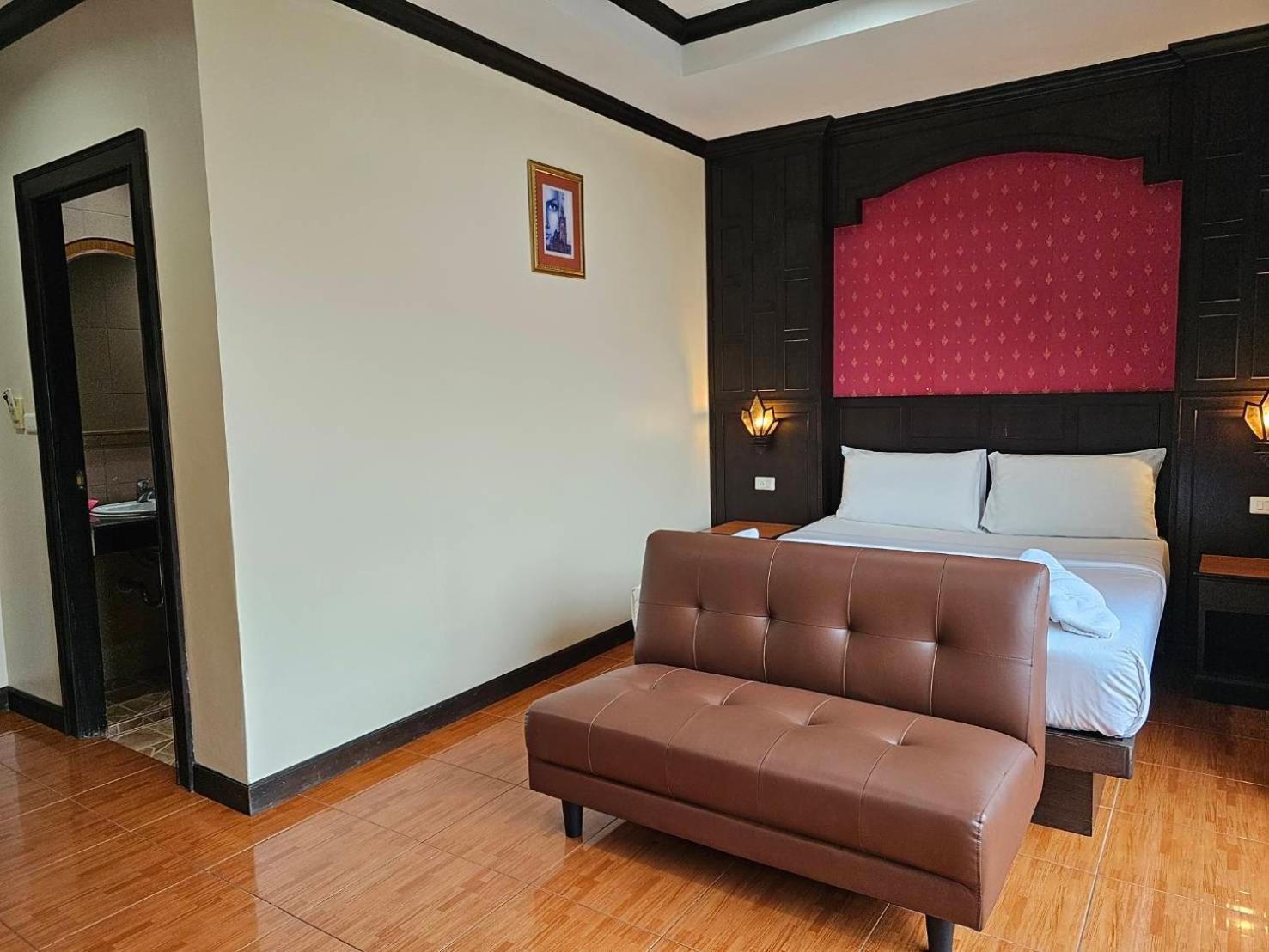 Nanai 2 Residence Patong Phuket Exteriör bild