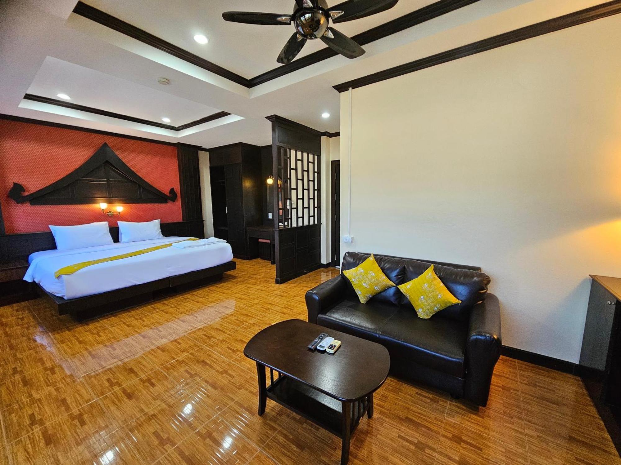 Nanai 2 Residence Patong Phuket Exteriör bild